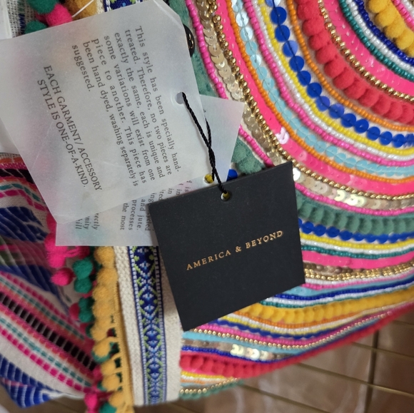 America & Beyond Embellished Tote Vtg Chunky Turquoise Wood Necklace J Gee Dress - Picture 7 of 16